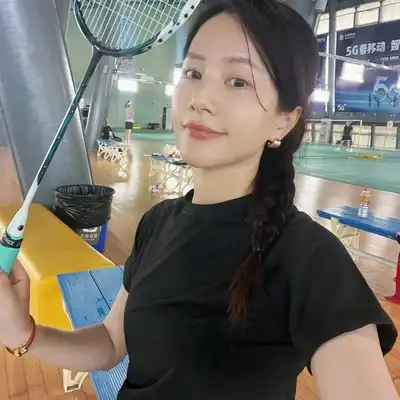 于娜